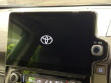 【10.5インチ ディスプレイオーディオ】大画面のディスプレイはAppleCarPlayやAndroidAutoが利用可能。大きな画面でスマホナビアプリ等が利用いただけます♪