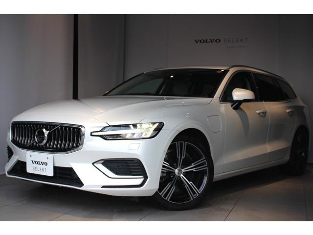 V60T6 ツインエンジン AWD インスクリプション 4WD
