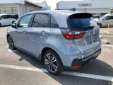 気になるお車があれば是非お問い合わせください。ご来店納車、ご自宅への配送納車等お客様のご都合に合わせたご対応をさせていただきます。