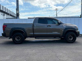 タンドラ ダブルキャブ タンドラグレード 5.7 V8 4WD Aftermarket20インチ Aftermarketヘッドライト...