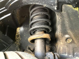 お車を安心してお乗りいただく為には、足回りの定期点検が欠かせません。サービスサポート(有償保証)では無料点検もご提供しており、安心のカーライフをお過ごしいただけるサポート体制が整っています。