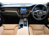 XC60 リチャージ アルティメット T6 AWD PHEV 4WD 
