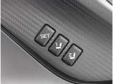 運転席はシートの位置を記録・再現のできるメモリー機能つき!