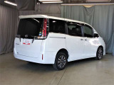 エスクァイア 2.0 Gi 4WD 