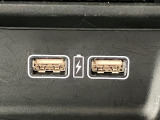 便利な充電用のUSBジャックです♪
