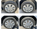155/65R14サイズのタイヤを履いています。専用デザインのホイールカバーで足元が締まります。