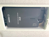 【ETC】高速道路の料金所をストレスなく通過!話題のスポットやサービスエリアに多い「スマートIC」利用時は必須のアイテムです。当店でセットアップを実施、ご納車当日からすぐにご利用いただけます!