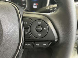 右側のステアリングスイッチではPCSやLTA、全車速追従型クルーズコントロールの設定操作などが出来ます!