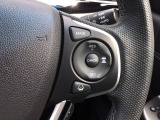 【アダプティブ・クルーズ・コントロール】予め設定した車速内でクルマが自動的に加減速。 前走車との適切な車間距離を維持しながら追従走行し、高速道路でのドライバーの疲労を軽減してくれる嬉しい機能付♪