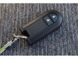 いまや必須のスマートキーも装備!施錠、解錠、エンジンスタートも身につけているだけで可能です!