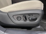 気になる車はすぐにお問い合わせください!画面右側の0066から始まる無料ダイヤルからお問い合わせ下さい!専門スタッフがお車のご質問にお答えいたします!