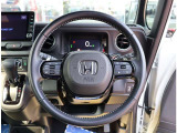 【車屋】として、長く車業界に従事した経験豊富なスタッフが多数在籍しております。