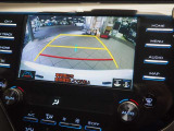 バックモニター搭載車なので駐車の際も安心♪