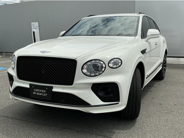 ベンテイガV8 4WD