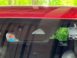【i-ACTIVESENSE】走行中に前方の車両等を認識し、衝突しそうな時は警報とブレーキで衝突回避と被害軽減をアシスト。より安全にドライブをお楽しみいただけます。