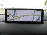 10.25インチセンターディスプレイへ大きく、新世代ナビの大きい設定になり大型車であるCX-5と相性の良い仕様になりました。さらに、ナビ起動時間が大幅短縮し、進化を遂げています