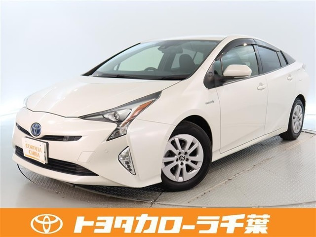 プリウス 1.8 S セーフティ プラス 