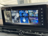 NissanConnectナビゲーションシステム(地デジ内蔵)☆12.3インチワイドディスプレイを採用☆