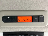 【リアオートエアコン】広い後部座席には必須の機能!風量や温度を自動で調整し前席と同様な車内環境にしてくれるリアオートエアコンを装備。夏の暑さも冬の寒さもストレスなく快適にお過ごしいただけます♪