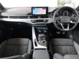Audi Approved大阪南は正規ディーラーであることはもちろんのこと、保険代理店でもあります。セールススタッフは保険の有資格者ですので保険のご相談もお任せください。