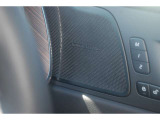 harman/kardon プレミアムサウンド・オーディオシステム(ドア部)