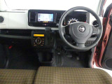 見通しのよいすっきりとした視界で、誰でも運転しやすいです。運転のしやすさは疲れにくさにも繋がりますよ♪