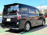 セレナ 2.0 ハイウェイスター V 4WD 