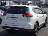 エクストレイル 2.0 20Xi 2列車