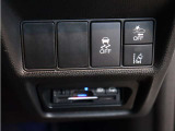 当店ではスポーツグレードや人気車種・上級グレードを主に仕入れ強化しております!中古車でお買い得感あるお車展示中となっておりますのでお客様のご来店、お見積もり依頼お待ちしております。