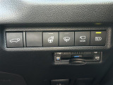 気になる車はすぐにお問い合わせください!画面右側の0066から始まる無料ダイヤルからお問い合わせ下さい!専門スタッフがお車のご質問にお答えいたします!