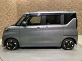 ■充実のアフターサービス■ 車の販売はもちろん、自社整備工場・自社鈑金工場・オイル交換&点検専門店舗を完備しておりますので納車後もお客様のカーライフをトータルでサポートいたします。