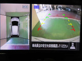 アラウンドビューモニターで車庫入れも空から見ている様に駐車できラクラクです。