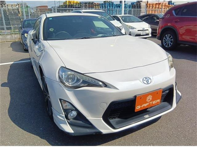 86 2.0 GT 6MTTRDエアロ&4本出マフラーHIDヘッド