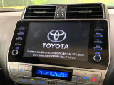 【純正ナビ】人気の純正ナビを装備しております。ナビの使いやすさはもちろん、オーディオ機能も充実!キャンプや旅行はもちろん、通勤や買い物など普段のドライブも楽しくなるはず♪