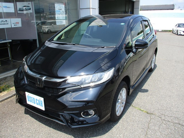 フィット1.3 13G S ホンダセンシング 4WD
