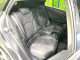 コンパクトカーですが、セカンドシートは十分な広さがあり快適にお乗りいただけます♪シートを倒して大きな荷物を積んだりと、用途の幅が広い1台です。