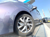 お車を安心してお乗りいただく為には、足回りの定期点検が欠かせません。サービスサポート(有償保証)では無料点検もご提供しており、安心のカーライフをお過ごしいただけるサポート体制が整っています。