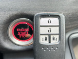 気になる車はすぐにお問い合わせください!画面右側の0066から始まる無料ダイヤルからお問い合わせ下さい!専門スタッフがお車のご質問にお答えいたします!
