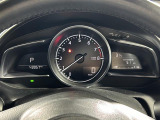 【スピードメーター】メーターがシンプルで見やすく運転しやすいですね!