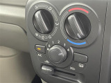 【マニュアルエアコン】温度調節ができて快適な運転ができます!