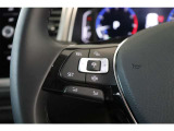 アダプティブクルーズコントロール(全車速追従機能付)は30-160km/hまで設定可能で、クルーズコントロールにレーダーセンサーを組み合わせたシステムとなります。長距離走行時などでの疲労を低減させます!