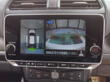 車を真上から画面で確認出来るアラウンドビューモニター♪画面を見ながら車庫入れが非常に楽になります!
