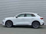 創業者アウグスト・ホルヒから受け継がれる「技術による先進」。Audiは、いつの時代も他に先駆けて最先端技術を開発し、厳しいレースの現場で性能を実証した上で、市販車にいち早くフィードバックしております。