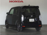 認定中古車では、厳しいHonda認定基準をクリアした厳選されたHonda認定中古車のみ、取り扱っております。「ご購入前の安心」「納車後の信頼」を車両と一緒に提供しております。