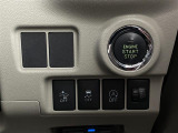 気になる車はすぐにお問い合わせください!画面右側の0066から始まる無料ダイヤルからお問い合わせ下さい!専門スタッフがお車のご質問にお答えいたします!