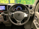 【純正革巻きステアリング】上質な革を使用することで、手にしっかり馴染みとても運転しやすいハンドルです♪