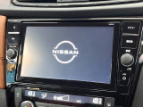 【大画面ナビ】人気の大型9インチナビを装備。存在感のある大画面はインパクト大!ナビ利用時のマップ表示は見やすく、テレビやDVDは臨場感がアップ!いつものドライブがグッと楽しくなります♪
