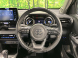 【ステアリングスイッチ】運転中、前方から目線をそらすことなく、オーディオ等の操作が可能な便利機能!安心&快適なドライブを演出してくれます♪