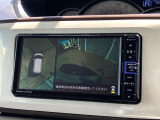 ★【全周囲カメラ】上から見下ろしたような視点で車の周囲を確認することができます☆縦列駐車や幅寄せ等でも活躍すること間違いなし!!
