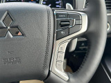 【レーダークルーズコントロール(ACC)[全車速追従機能付]】設定した車速を上限に、先行車の加減速に合わせて車間を保ちます!機能には限界があるためご注意ください。